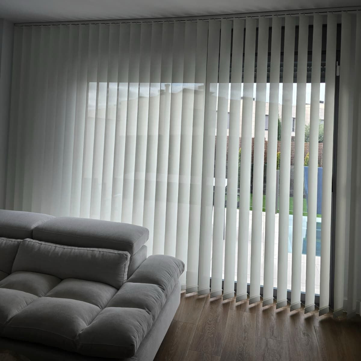 VERTICAL POLYSCREEN 3% - Lama 89 mm