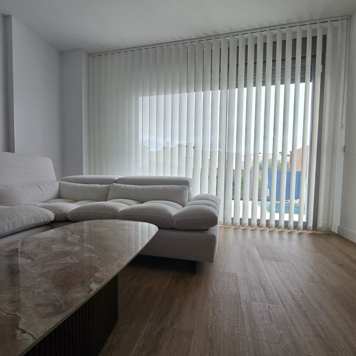 VERTICAL POLYSCREEN 1% - Lama 89 mm